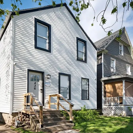 7 Bedroom House! Walk To Niagara Falls! New Whole House Exterior photo